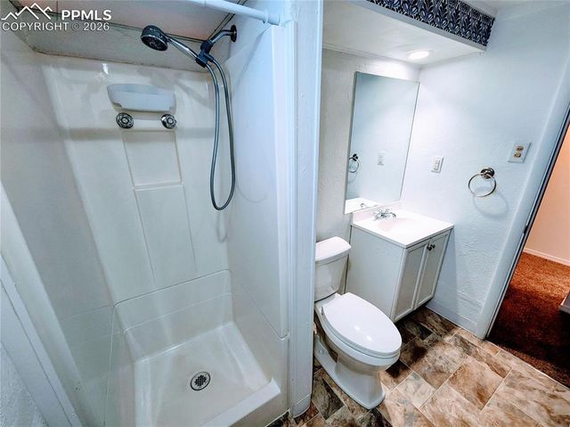 2126 vinewood Lane, Pueblo, CO 81005