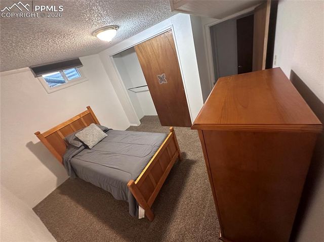 2126 vinewood Lane, Pueblo, CO 81005