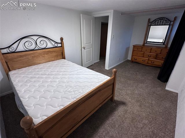 2126 vinewood Lane, Pueblo, CO 81005