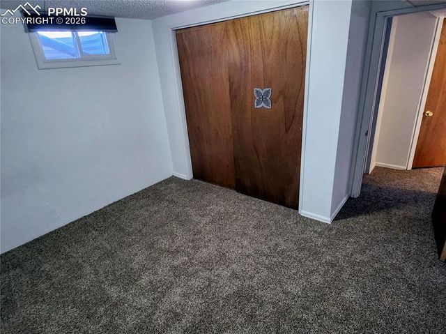 2126 vinewood Lane, Pueblo, CO 81005