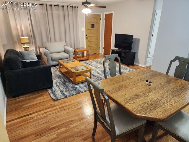 2126 vinewood Lane, Pueblo, CO 81005