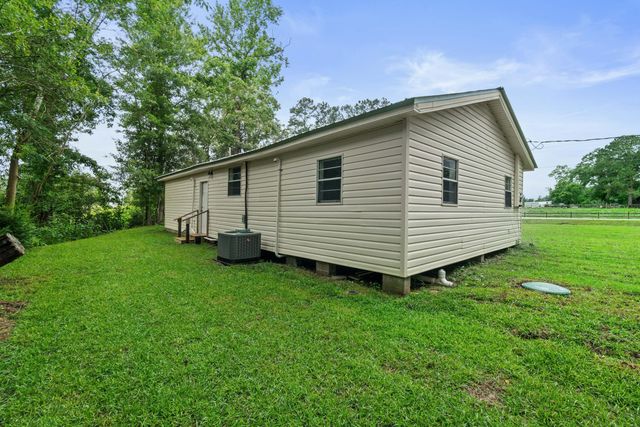 3976 Old Hwy 11, Purvis, MS 39475