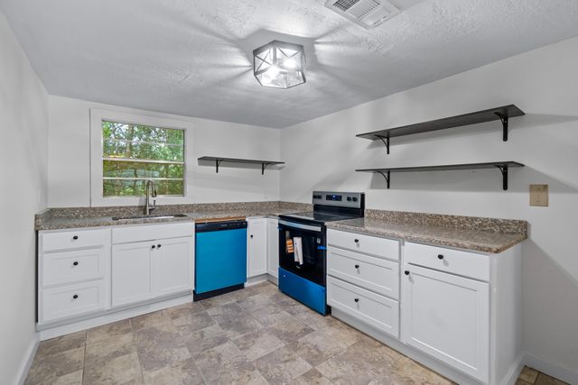 3976 Old Hwy 11, Purvis, MS 39475