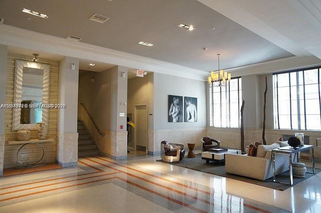 435 21st Street 215, Miami Beach, FL 33139