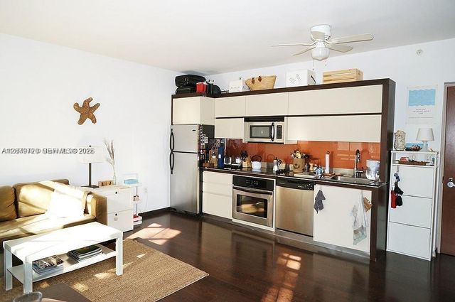 435 21st Street 215, Miami Beach, FL 33139