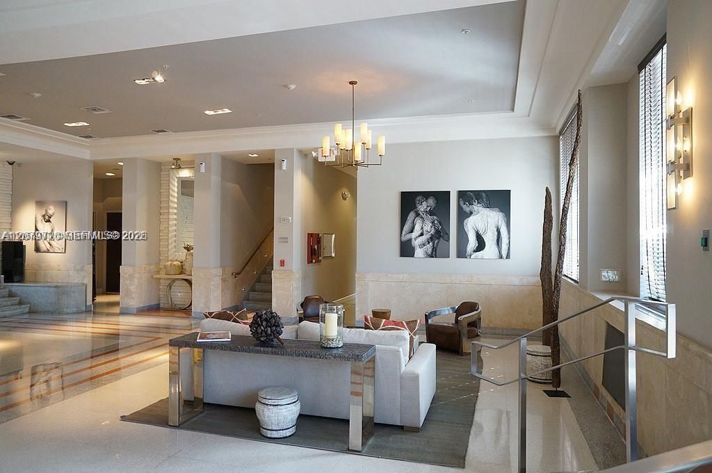 435 21st Street 215, Miami Beach, FL 33139
