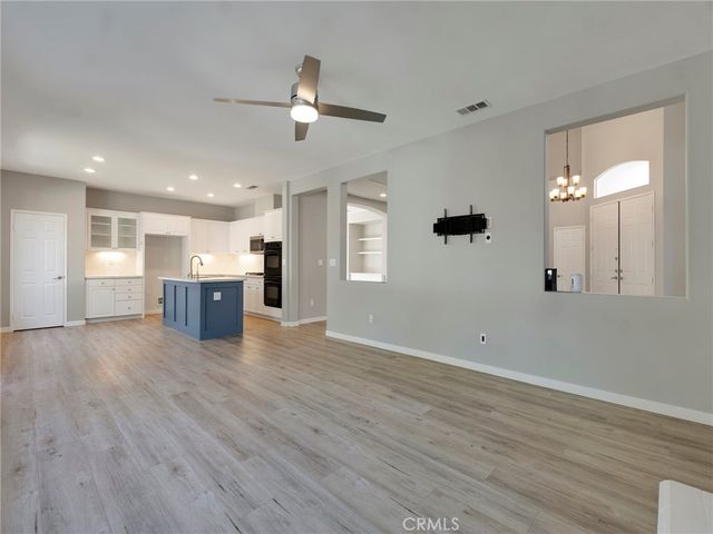 1765 Via Pajaro, Camarillo, CA 93012