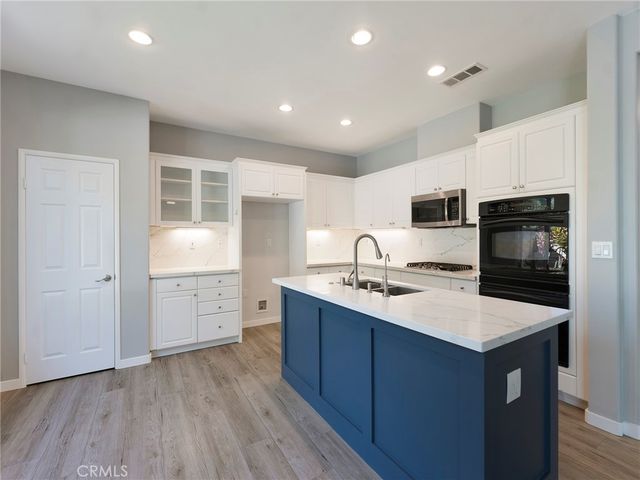 1765 Via Pajaro, Camarillo, CA 93012