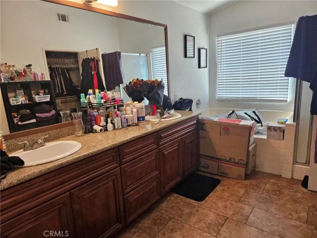7845 Oak Court, Highland, CA 92346