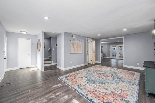 1371 Country Place Drive, Houston, TX 77079