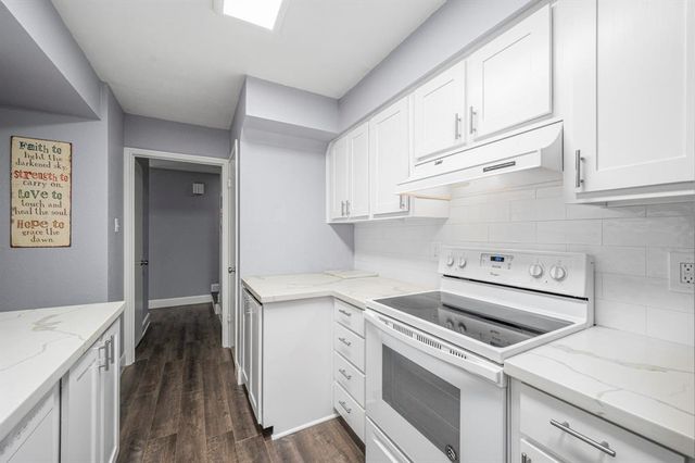 1371 Country Place Drive, Houston, TX 77079