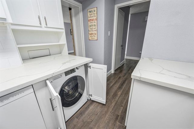 1371 Country Place Drive, Houston, TX 77079