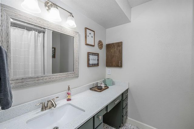 1371 Country Place Drive, Houston, TX 77079