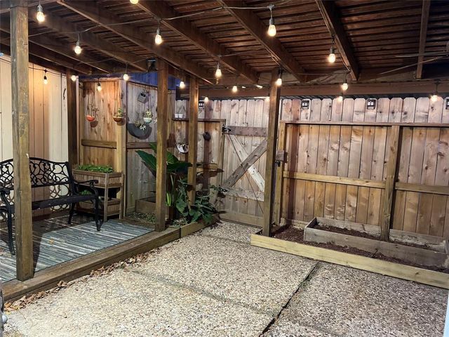 1371 Country Place Drive, Houston, TX 77079