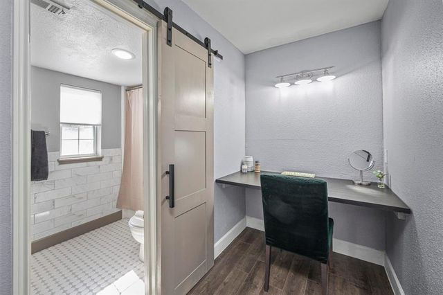 1371 Country Place Drive, Houston, TX 77079