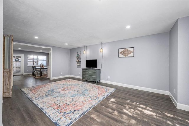 1371 Country Place Drive, Houston, TX 77079