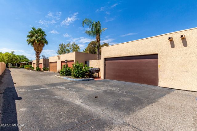 3781 E Edison Street, Tucson, AZ 85716