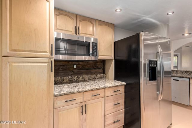 3781 E Edison Street, Tucson, AZ 85716