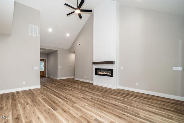 42 Ponchartrain Street, Fuquay Varina, NC 27526