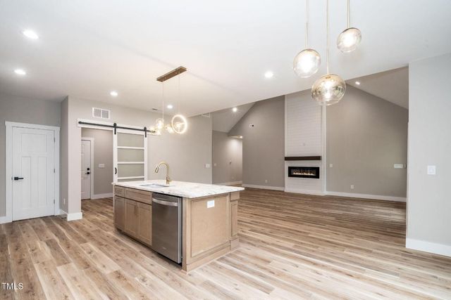 42 Ponchartrain Street, Fuquay Varina, NC 27526