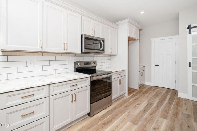 42 Ponchartrain Street, Fuquay Varina, NC 27526