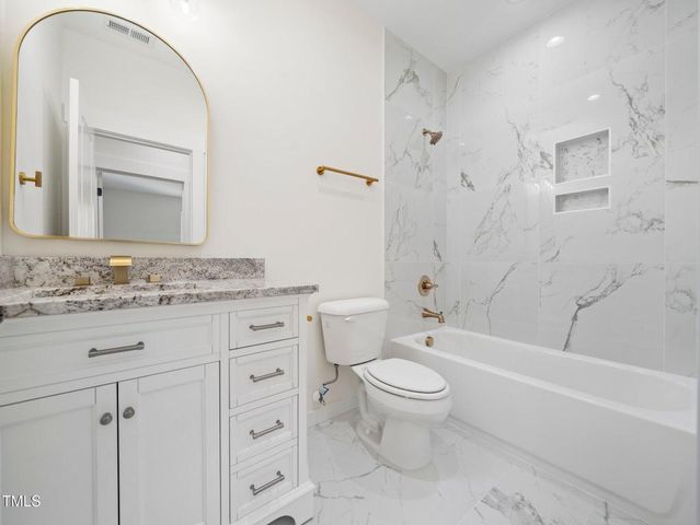 42 Ponchartrain Street, Fuquay Varina, NC 27526