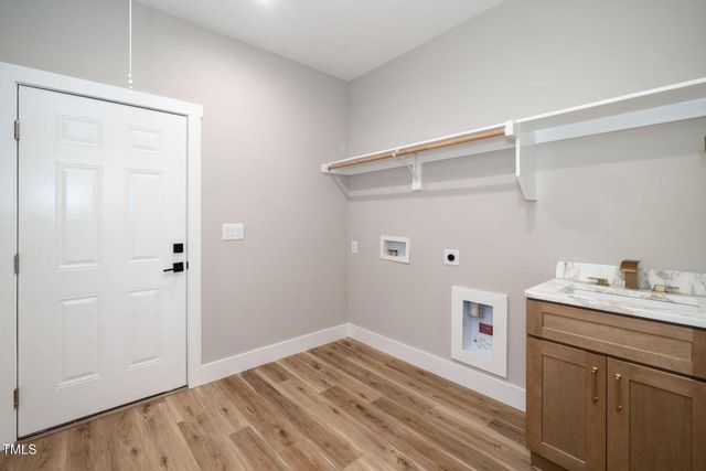 42 Ponchartrain Street, Fuquay Varina, NC 27526