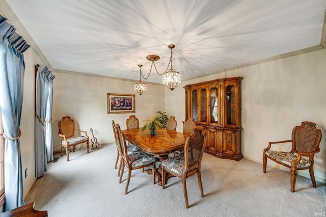 59180 Deer Run Court, South Bend, IN 46614