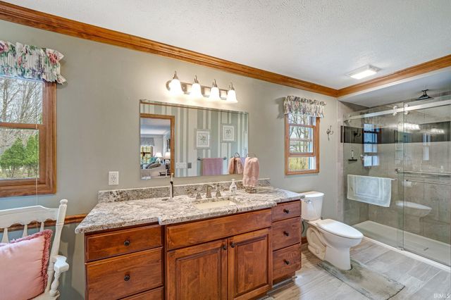 59180 Deer Run Court, South Bend, IN 46614