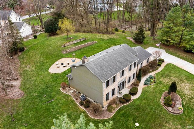 59180 Deer Run Court, South Bend, IN 46614