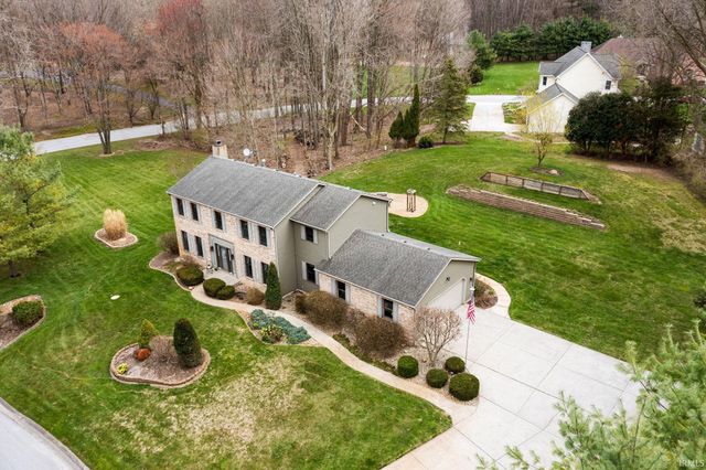 59180 Deer Run Court, South Bend, IN 46614