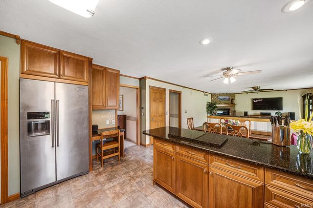 59180 Deer Run Court, South Bend, IN 46614