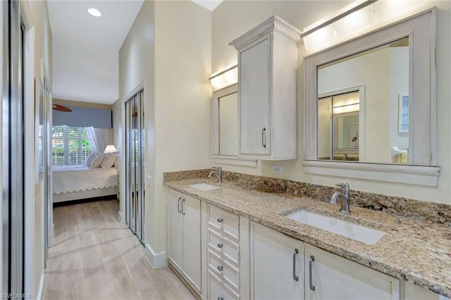 10401 Quail Crown DR, Naples, FL 34119