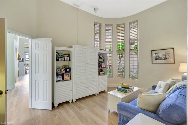 10401 Quail Crown DR, Naples, FL 34119