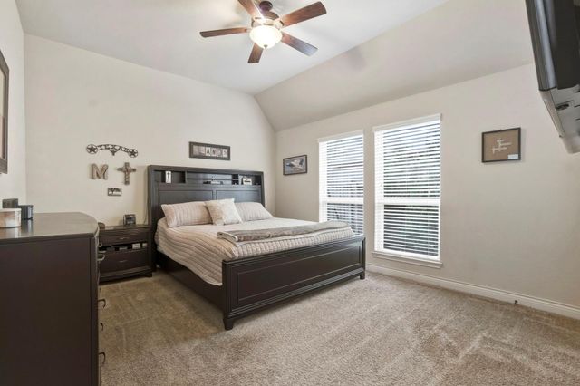 18415 Hounds Lake Drive, New Caney, TX 77357