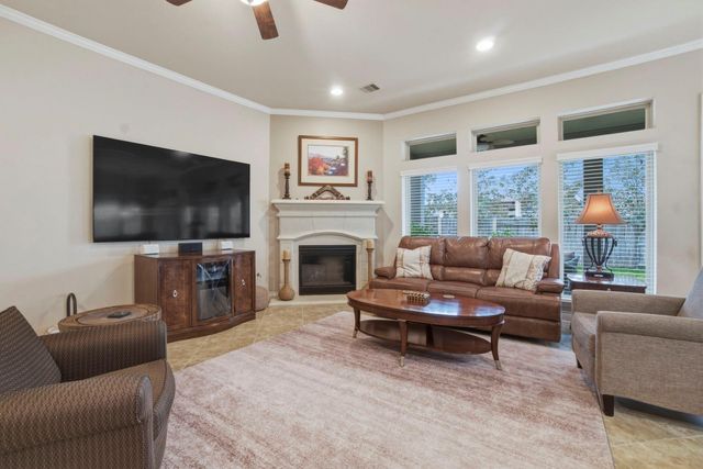 18415 Hounds Lake Drive, New Caney, TX 77357