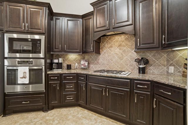 18415 Hounds Lake Drive, New Caney, TX 77357