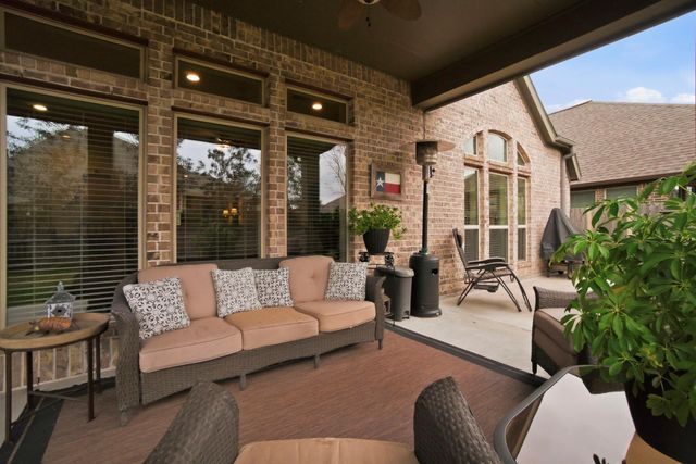 18415 Hounds Lake Drive, New Caney, TX 77357