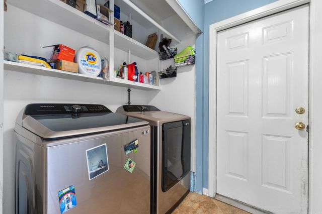 7 Tucker Creek, Conway, AR 72034