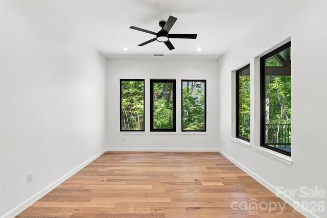 69 Village Pointe Lane, Asheville, NC 28803