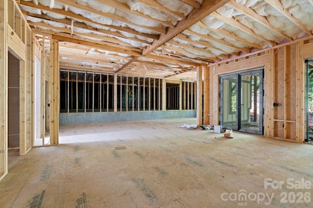 69 Village Pointe Lane, Asheville, NC 28803