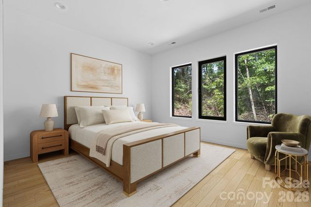 69 Village Pointe Lane, Asheville, NC 28803
