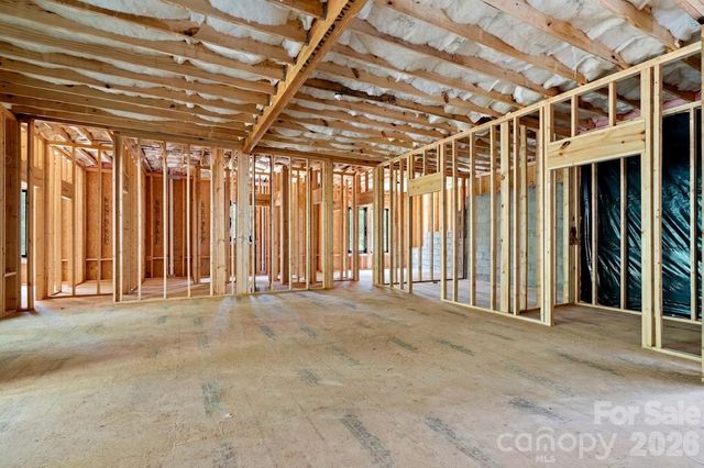 69 Village Pointe Lane, Asheville, NC 28803