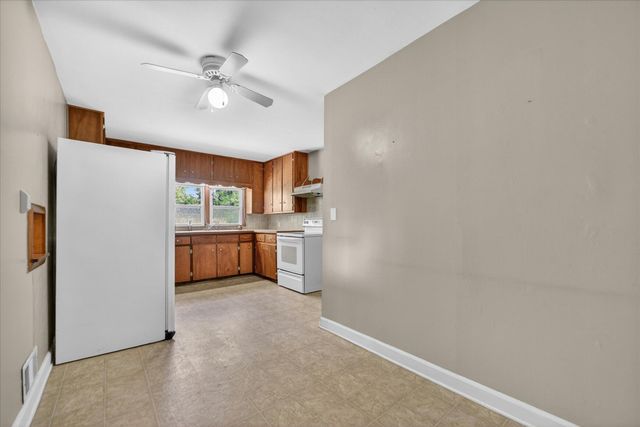 15370 Ackerson Drive, Battle Creek, MI 49014