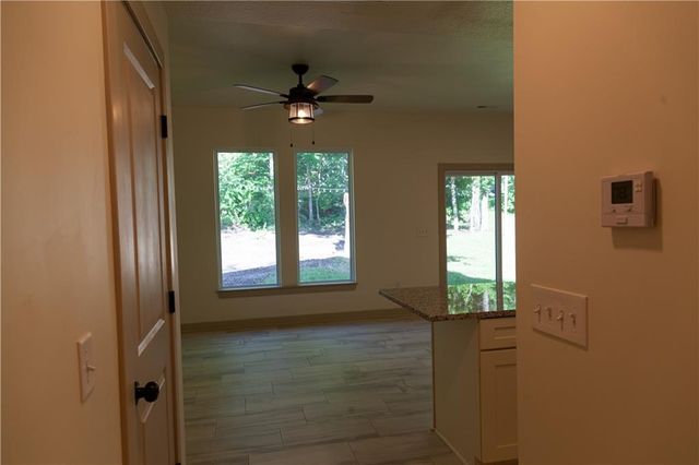 1334 S Pope Avenue, Independence, MO 64055