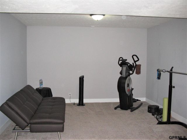 3031 Lakeside Drive, Plattsmouth, NE 68005