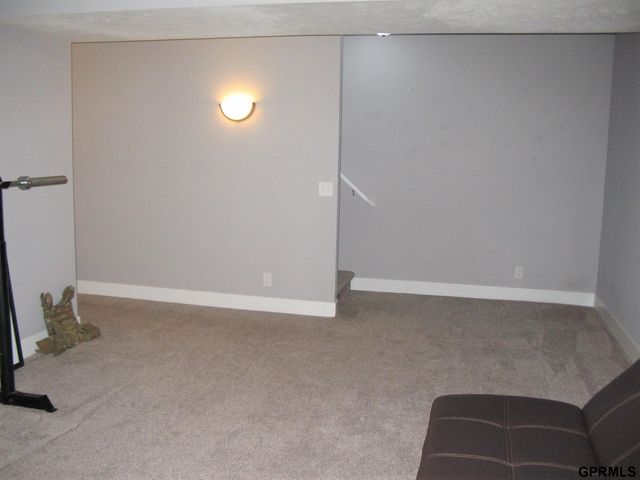 3031 Lakeside Drive, Plattsmouth, NE 68005