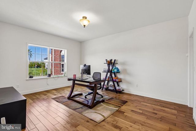 41 EMERALD RD, Robbinsville, NJ 08691