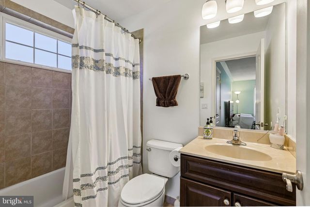 41 EMERALD RD, Robbinsville, NJ 08691