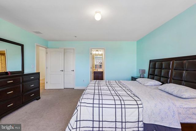 41 EMERALD RD, Robbinsville, NJ 08691